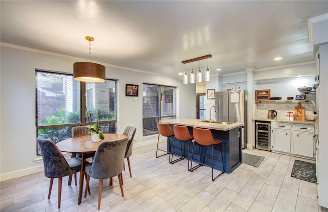 16707 Fernwood Way, Houston, TX 77058