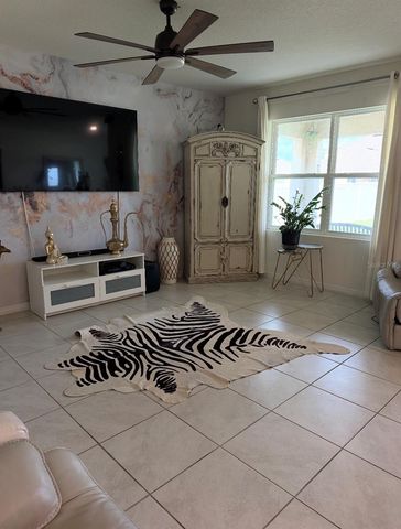 5240 GREENHEART AVENUE, Mount Dora, FL 32757