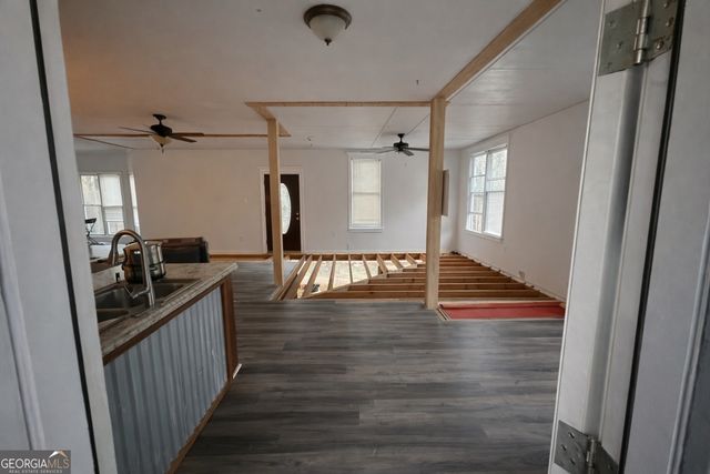 924 Highway 138 E, Stockbridge, GA 30281