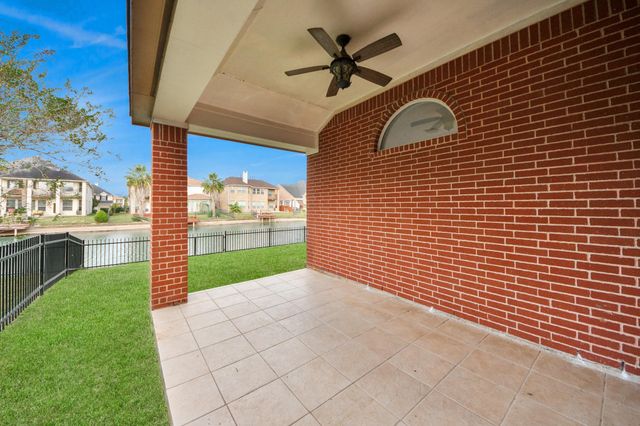 14214 Ayers Rock Road, Sugar Land, TX 77498