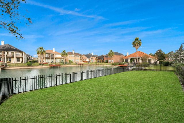 14214 Ayers Rock Road, Sugar Land, TX 77498