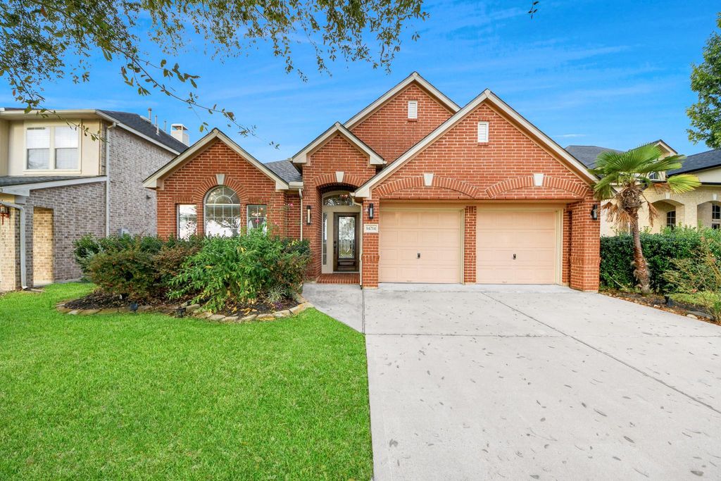 14214 Ayers Rock Road, Sugar Land, TX 77498