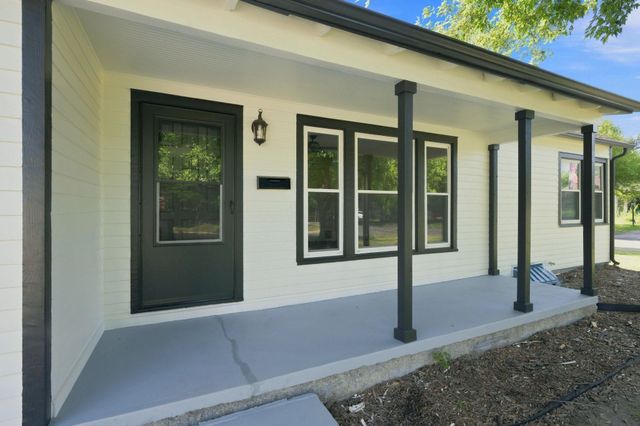 1500 N Sedgwick, Wichita, KS 67203