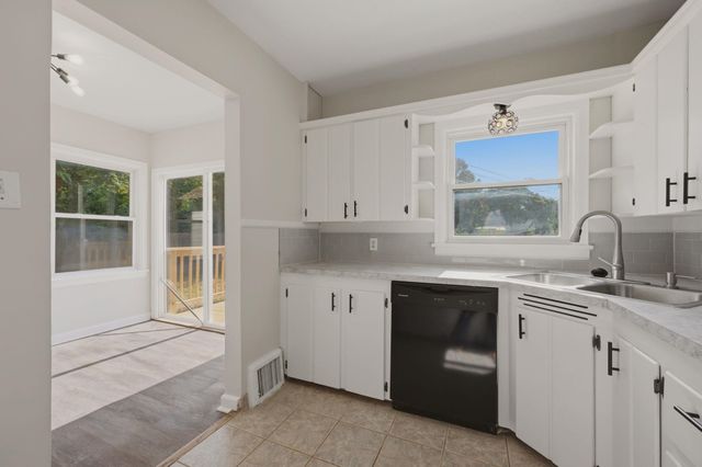 1500 N Sedgwick, Wichita, KS 67203
