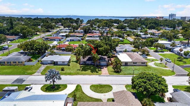 2864 62ND AVENUE S, St Petersburg, FL 33712