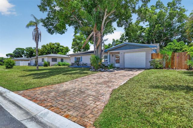 2864 62ND AVENUE S, St Petersburg, FL 33712