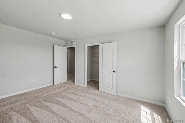 6030 Lahring Road, Fenton Charter Township, MI 48451