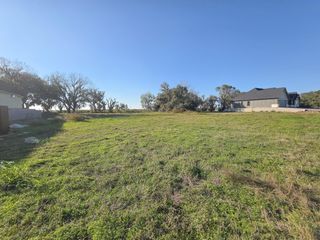 220 Pony Trail, Angleton, TX 77515