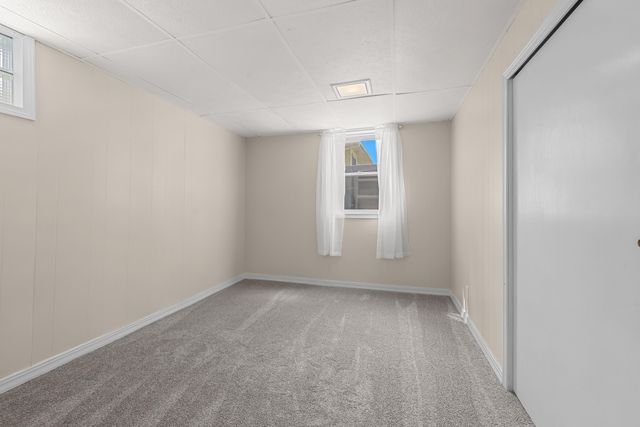 117 Orchard Ridge Parkway, Hillsdale, MI 49242