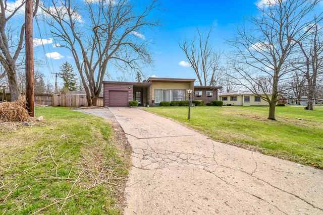 117 Orchard Ridge Parkway, Hillsdale, MI 49242