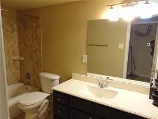 12824 Midway Road 2130, Dallas, TX 75244