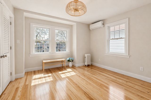 70-45 Manse Street, New York City, NY 11375