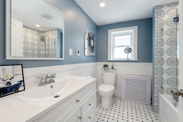 70-45 Manse Street, New York City, NY 11375