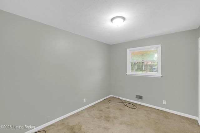 3307 Quinton Dr, Louisville, KY 40216