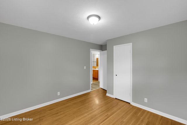 3307 Quinton Dr, Louisville, KY 40216