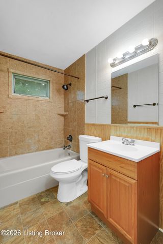 3307 Quinton Dr, Louisville, KY 40216