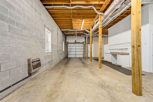 610 Westwood Dr, Mcminnville, TN 37110