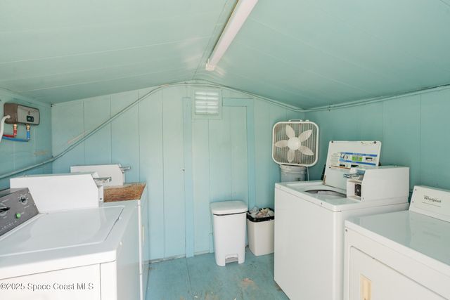 3550 S Atlantic Unit 3 Avenue 3, Cocoa Beach, FL 32931