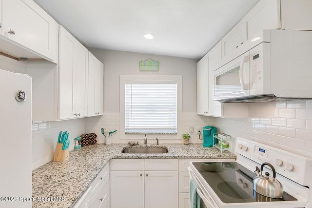 3550 S Atlantic Unit 3 Avenue 3, Cocoa Beach, FL 32931