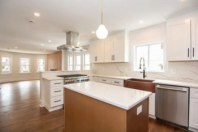 59 Garrison 1, Somerville, MA 02144