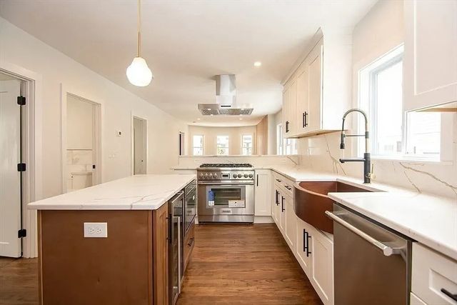 59 Garrison 1, Somerville, MA 02144