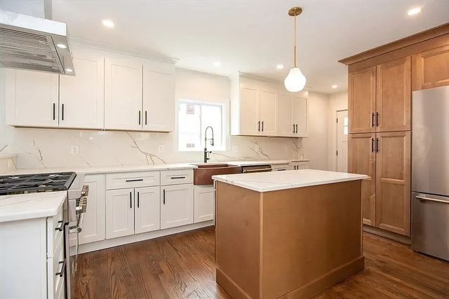 59 Garrison 1, Somerville, MA 02144