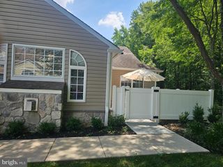 273 FEDERAL POINT BLVD, Lawrence Township, NJ 08648