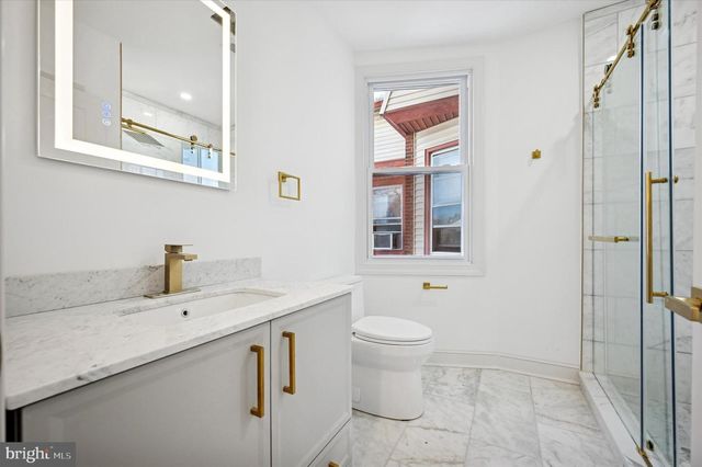 240 W EARLHAM TER, Philadelphia, PA 19144