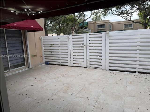 14327 SW 97th Lane 14327, Miami, FL 33186