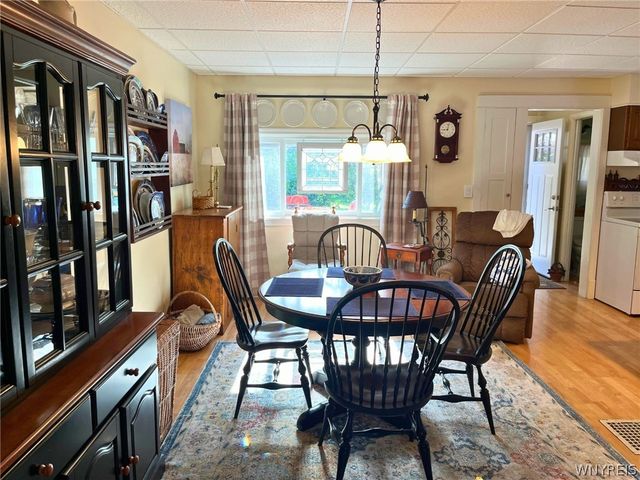 52 Lakeview Parkway, Lockport City, NY 14094