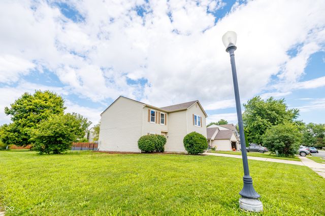 5606 N Plymouth Court, Mccordsville, IN 46055