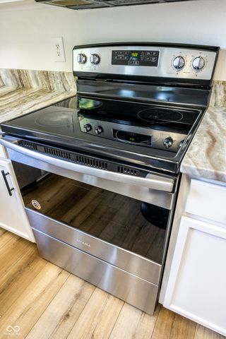 5606 N Plymouth Court, Mccordsville, IN 46055