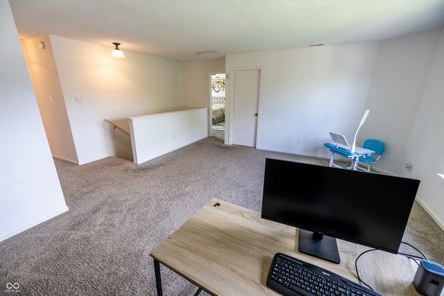 5606 N Plymouth Court, Mccordsville, IN 46055