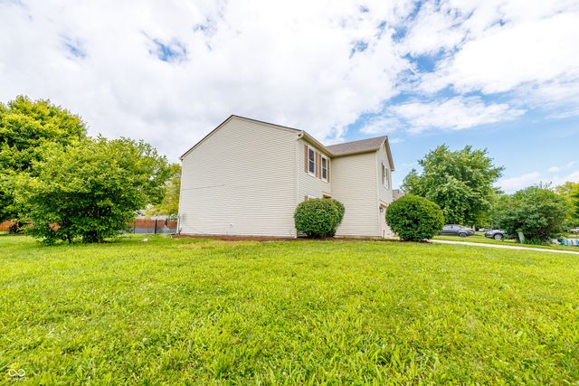 5606 N Plymouth Court, Mccordsville, IN 46055