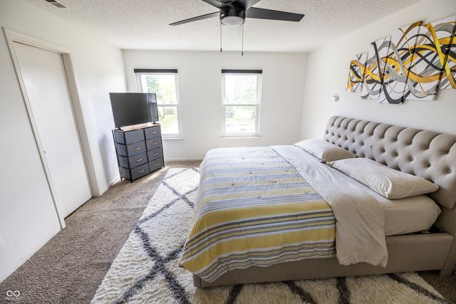 5606 N Plymouth Court, Mccordsville, IN 46055