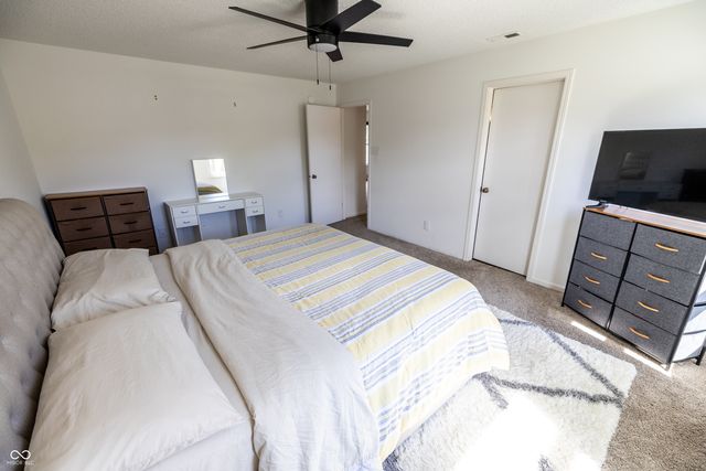 5606 N Plymouth Court, Mccordsville, IN 46055