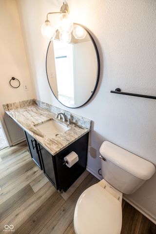 5606 N Plymouth Court, Mccordsville, IN 46055