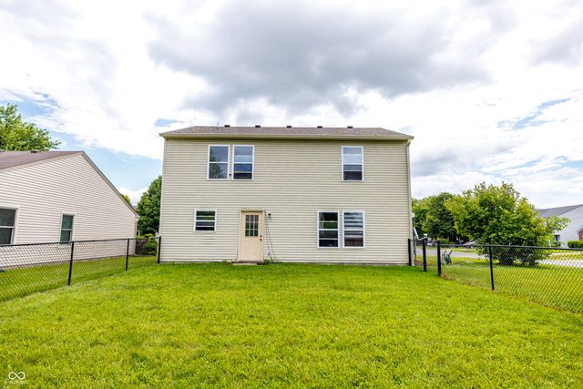 5606 N Plymouth Court, Mccordsville, IN 46055