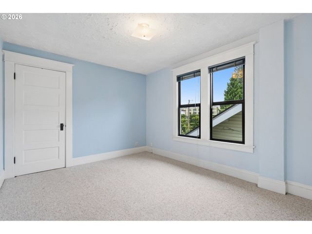 1613 N Willamette Blvd, Portland, OR 97217