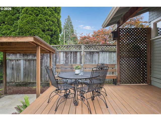 1613 N Willamette Blvd, Portland, OR 97217