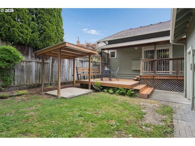 1613 N Willamette Blvd, Portland, OR 97217