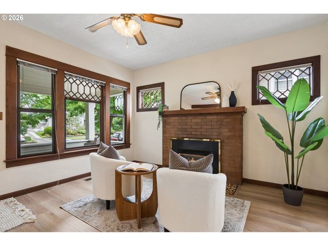 1613 N Willamette Blvd, Portland, OR 97217