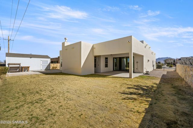 6059 Atlas Street, Las Cruces, NM 88012