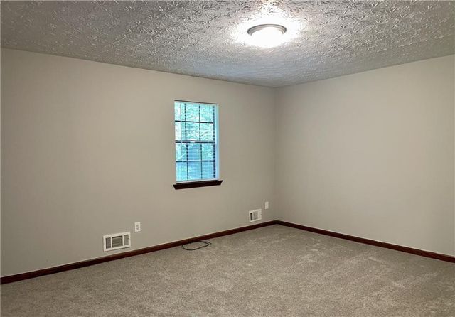 977 Leeward Lane, Jonesboro, GA 30238