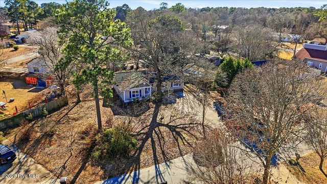 111 Lakehurst Drive, Dudley, NC 28333