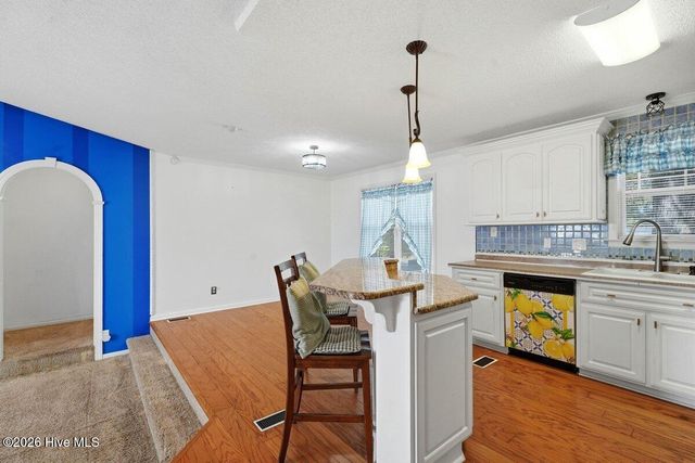 111 Lakehurst Drive, Dudley, NC 28333