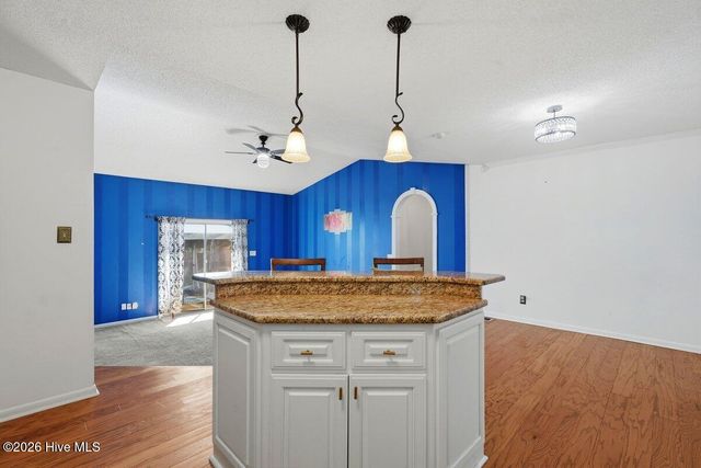 111 Lakehurst Drive, Dudley, NC 28333