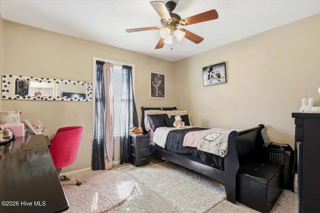 111 Lakehurst Drive, Dudley, NC 28333