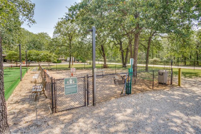 5709 Campfire Lane, Granbury, TX 76049
