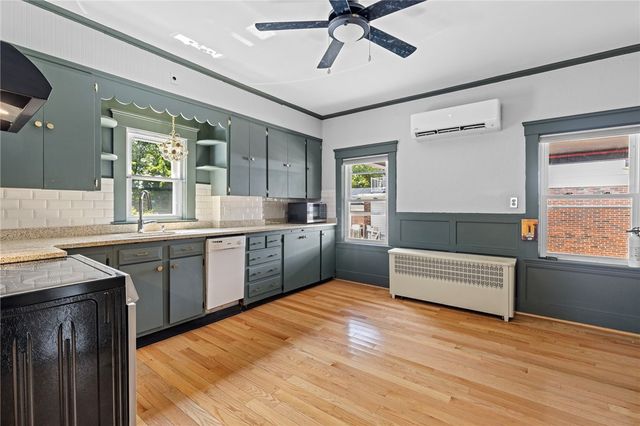 544 Harris Avenue, Woonsocket, RI 02895